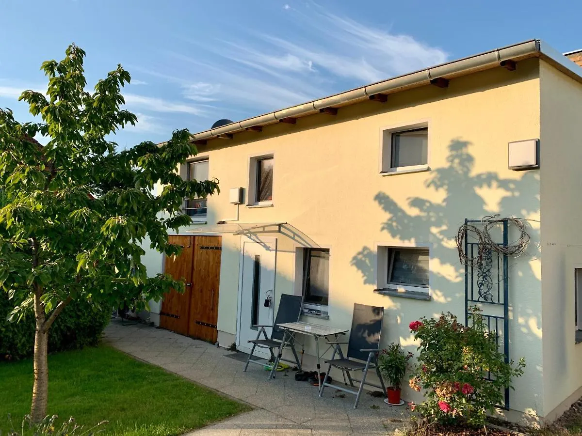 Villa Karowlina Cozy House Berlin 1-4 Person Сasa de vacaciones